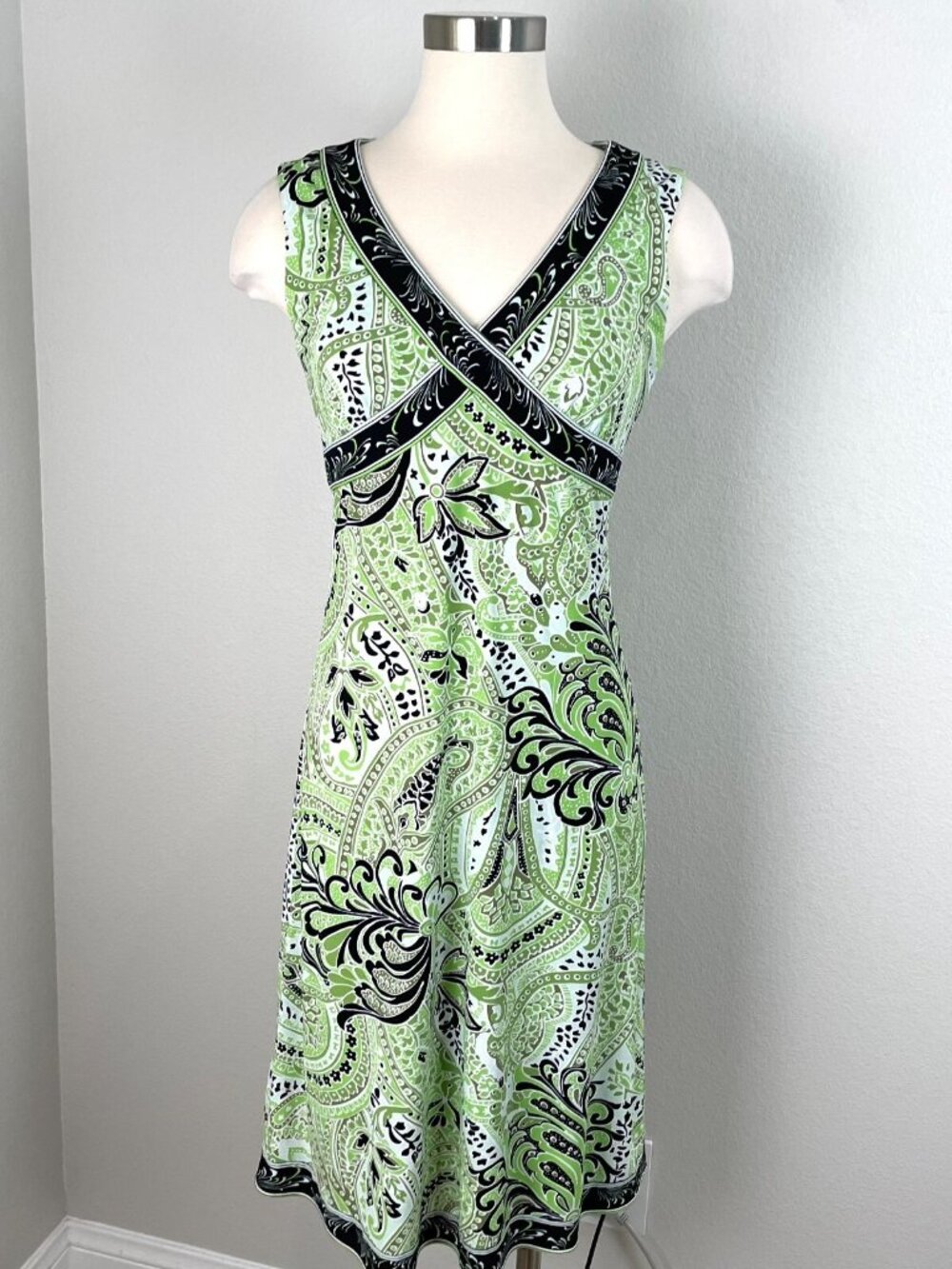 Y2K Tahari Womens 2 Stretch Sleeveless Babydoll Dress V Neck Green Paisley